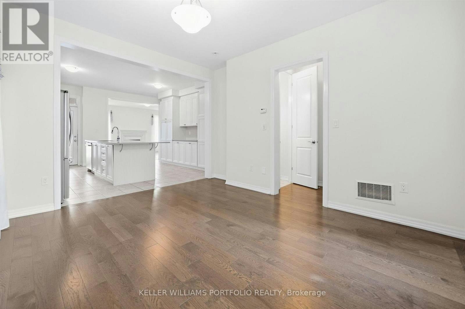 3131 Preserve Drive, Oakville, ON, L6M 0V9 - 8