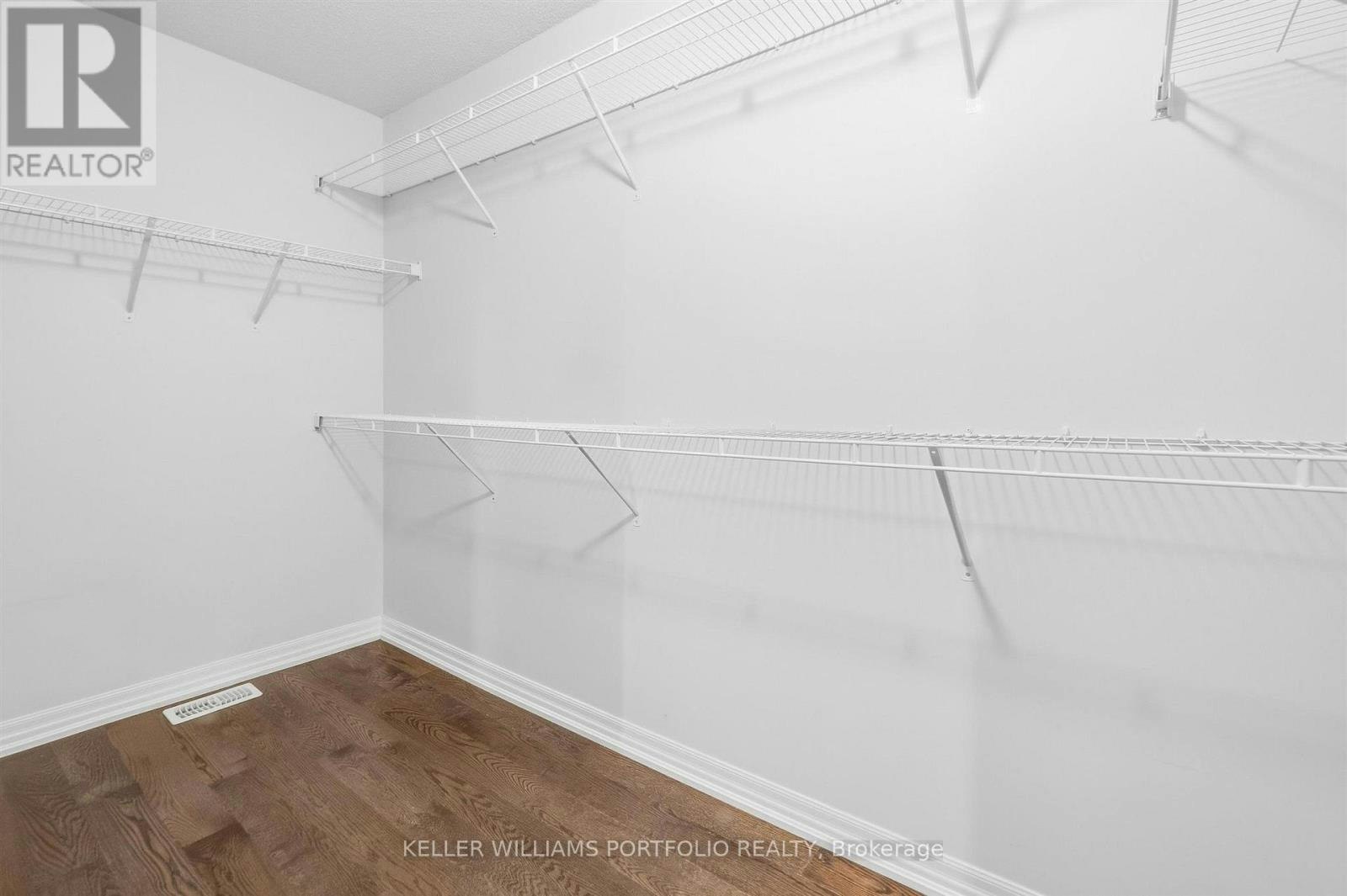 3131 Preserve Drive, Oakville, ON, L6M 0V9 - 26