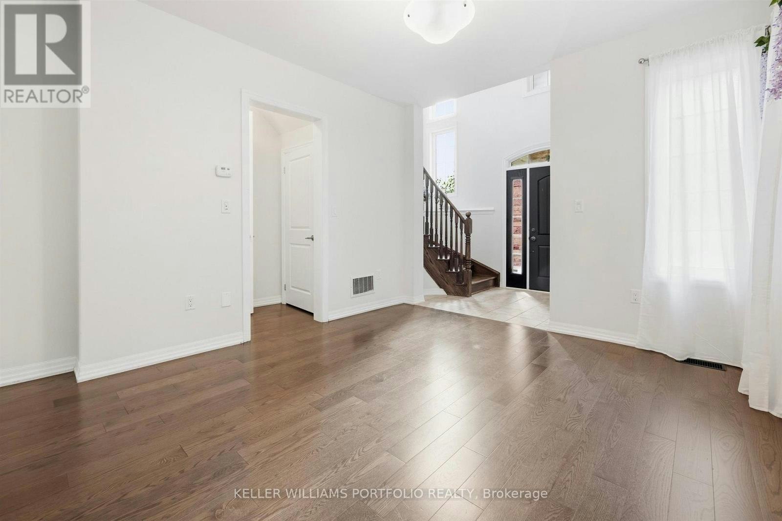 3131 Preserve Drive, Oakville, ON, L6M 0V9 - 9