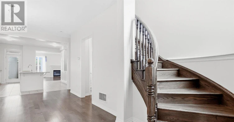 3131 Preserve Drive, Oakville, ON, L6M 0V9 - 6