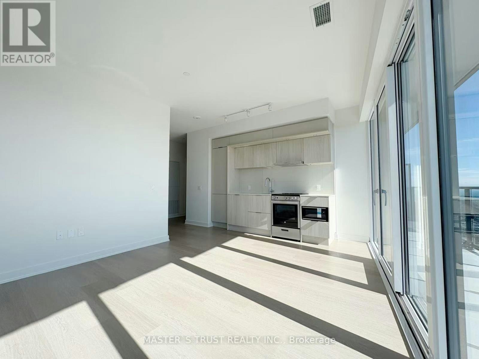 7502-448 Burnhamthorpe Road W, Mississauga, ON, L5B 0R4 - 3