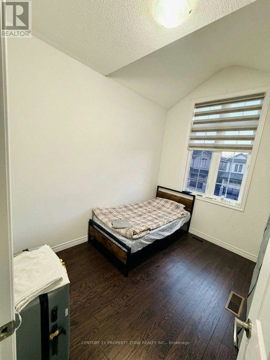 MAIN/UPPER-31 Hashmi Place, Brampton, ON, L6Y 6J9 - 16