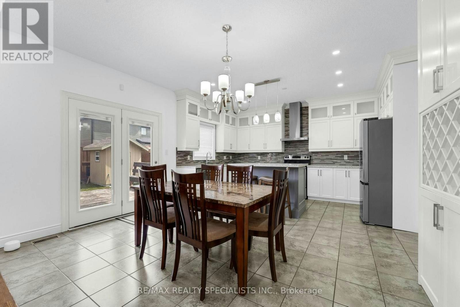 708 Spitfire Street, Woodstock, ON, N4T 0B1 - 14
