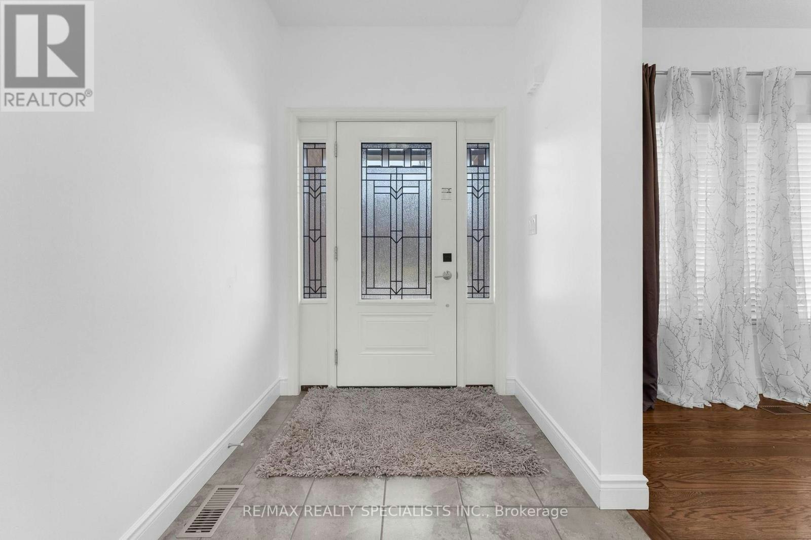 708 Spitfire Street, Woodstock, ON, N4T 0B1 - 8