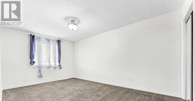 708 Spitfire Street, Woodstock, ON, N4T 0B1 - 24