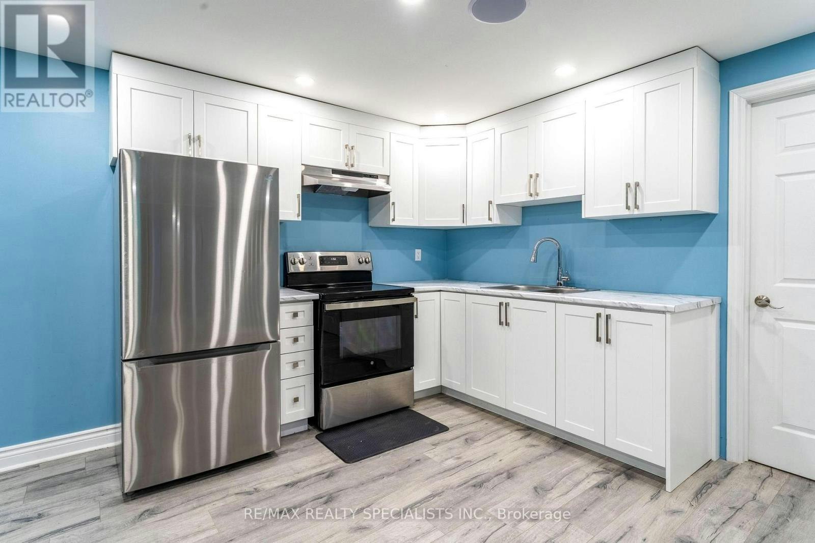 708 Spitfire Street, Woodstock, ON, N4T 0B1 - 26