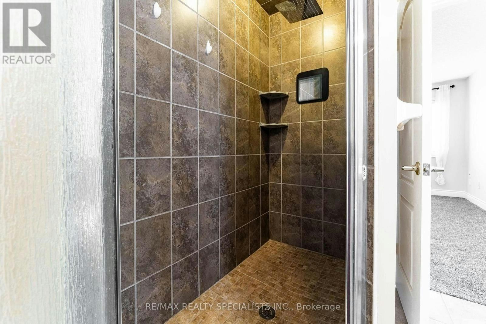 708 Spitfire Street, Woodstock, ON, N4T 0B1 - 19
