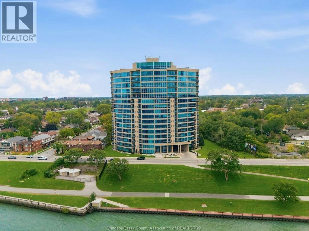 801-1225 Riverside Drive, Windsor, ON, N9A 0A2