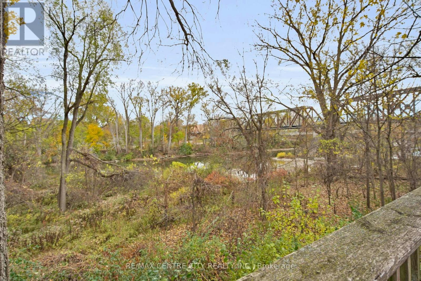 2 Saunby Street, London, ON, N6G 1A1