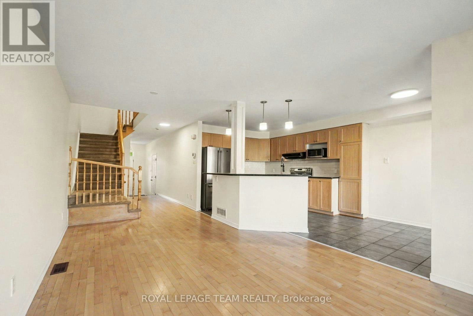 4419 Goldeneye Way, Ottawa, ON, K1V 2J3 - 5