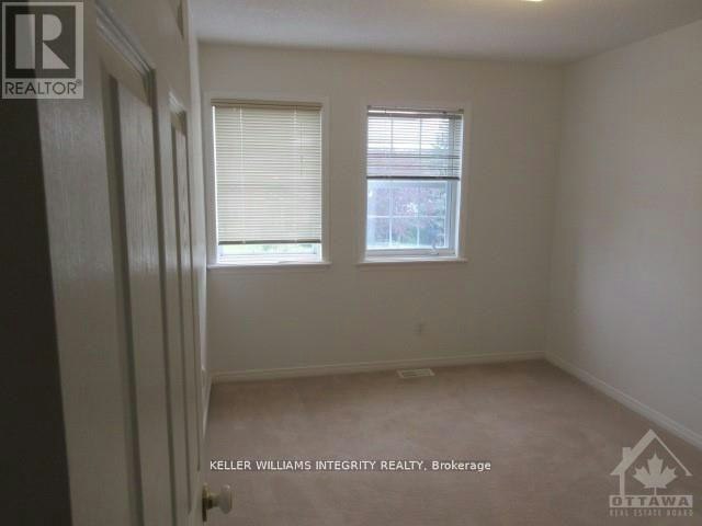 150 Blackdome Crescent, Ottawa, ON, K2T 1A7 - 9