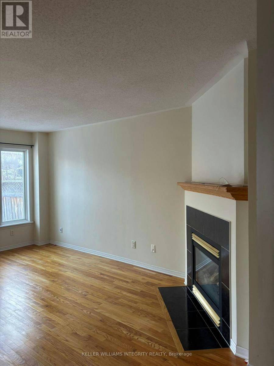 150 Blackdome Crescent, Ottawa, ON, K2T 1A7 - 3