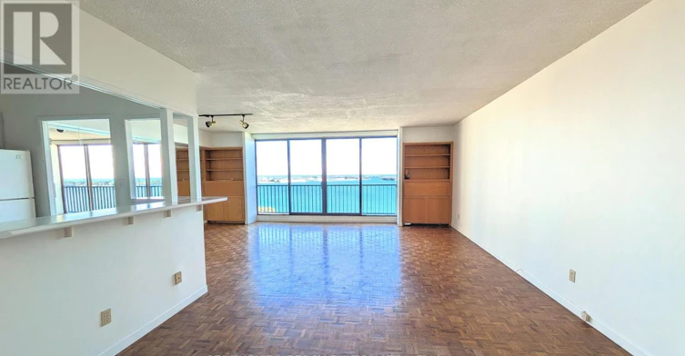 1823-33 Harbour Square, Toronto, ON, M5J 2Z6 - 3
