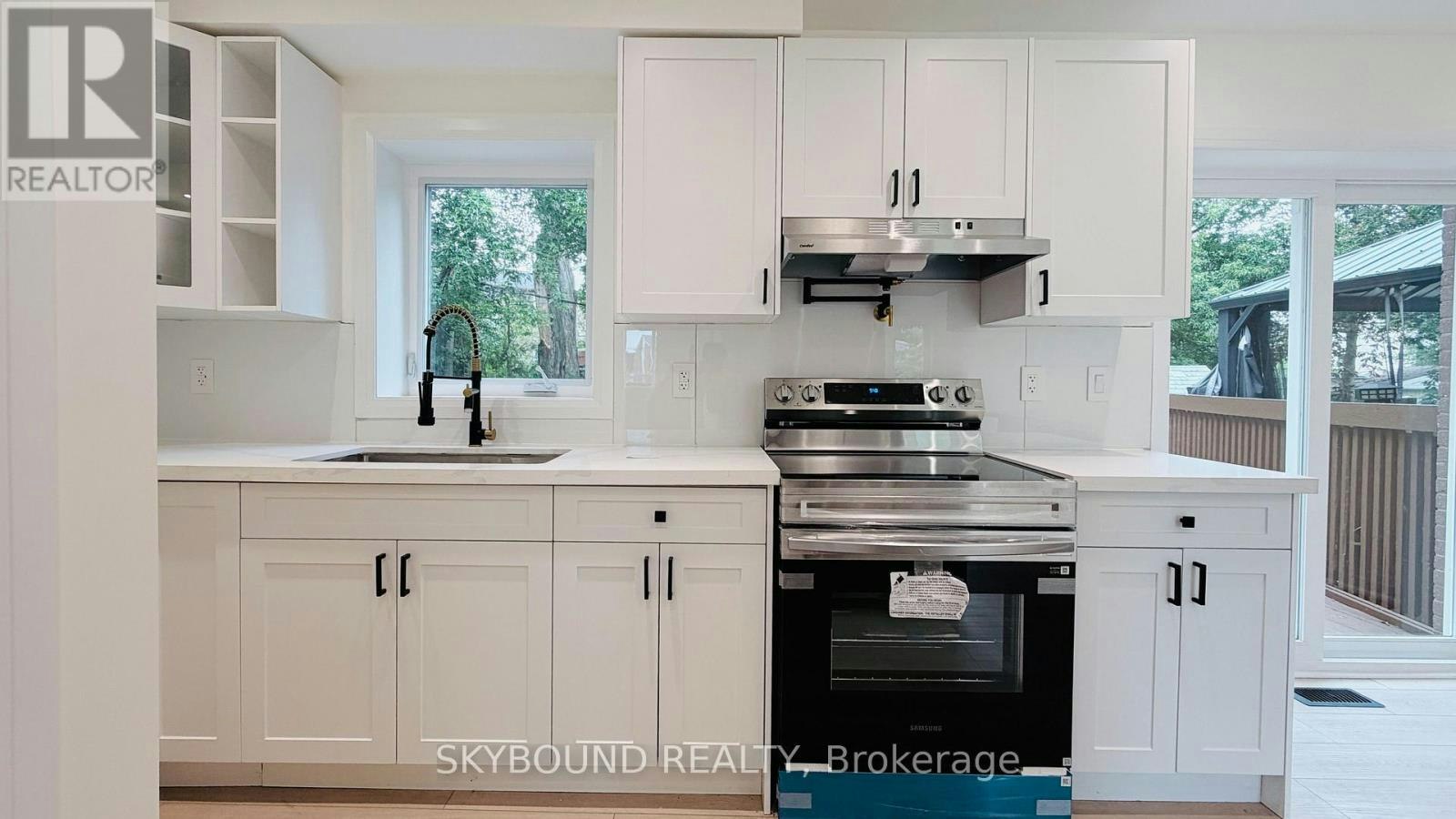 UPPER-60 Chelwood Road, Toronto, ON, M1K 2K8 - 3