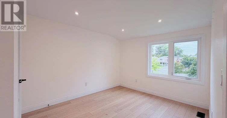 UPPER-60 Chelwood Road, Toronto, ON, M1K 2K8 - 21
