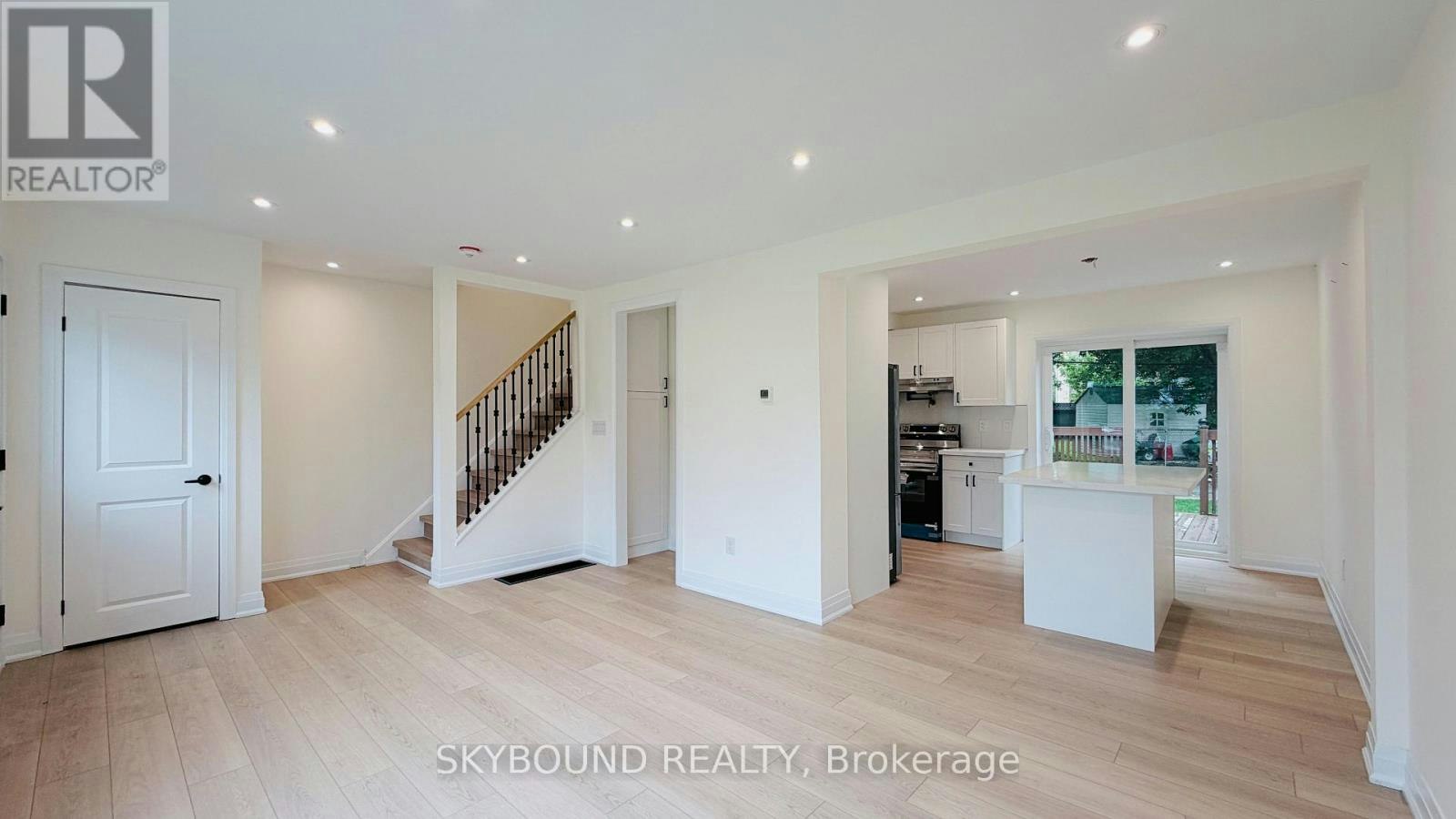UPPER-60 Chelwood Road, Toronto, ON, M1K 2K8 - 15