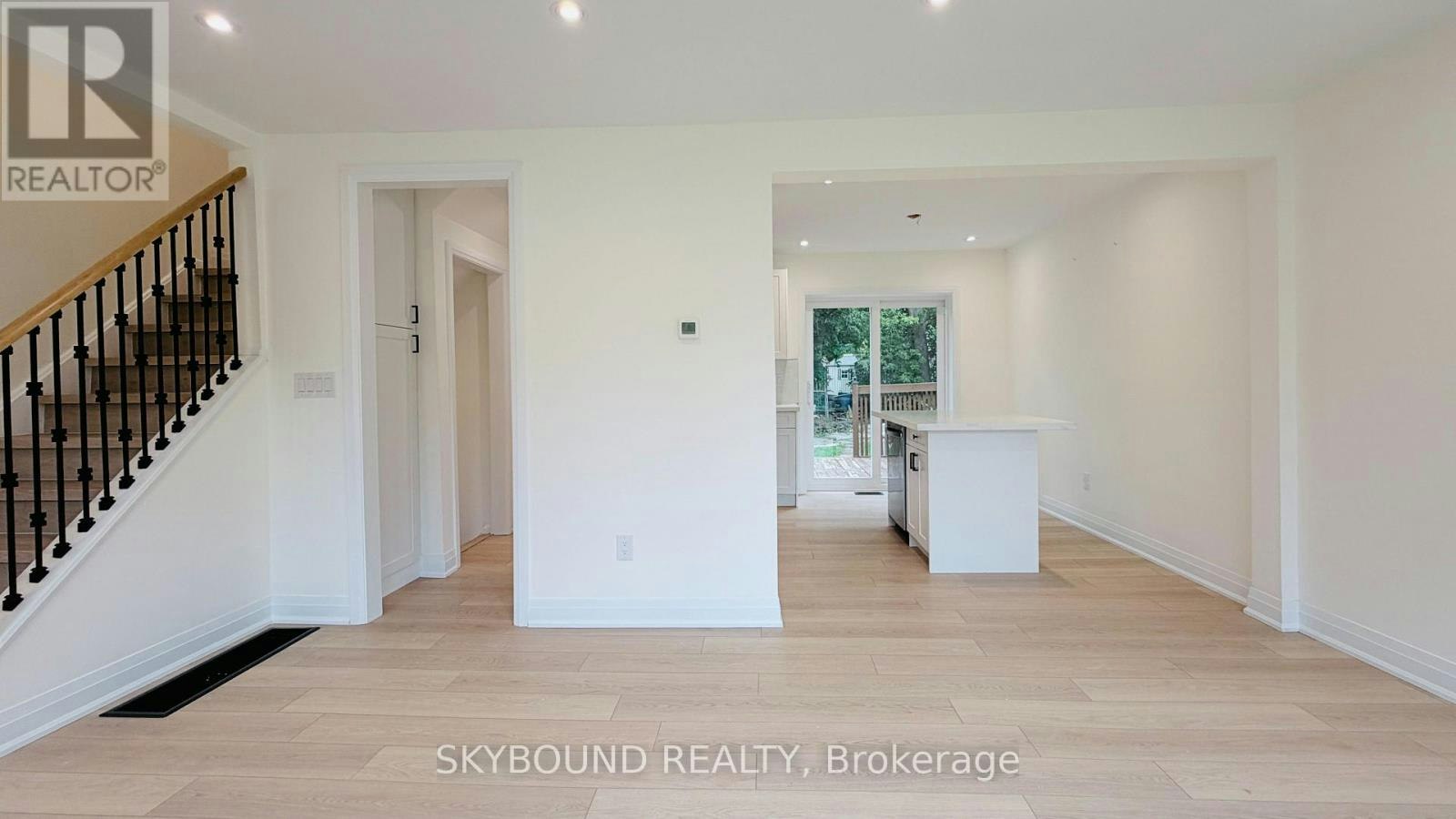 UPPER-60 Chelwood Road, Toronto, ON, M1K 2K8 - 11
