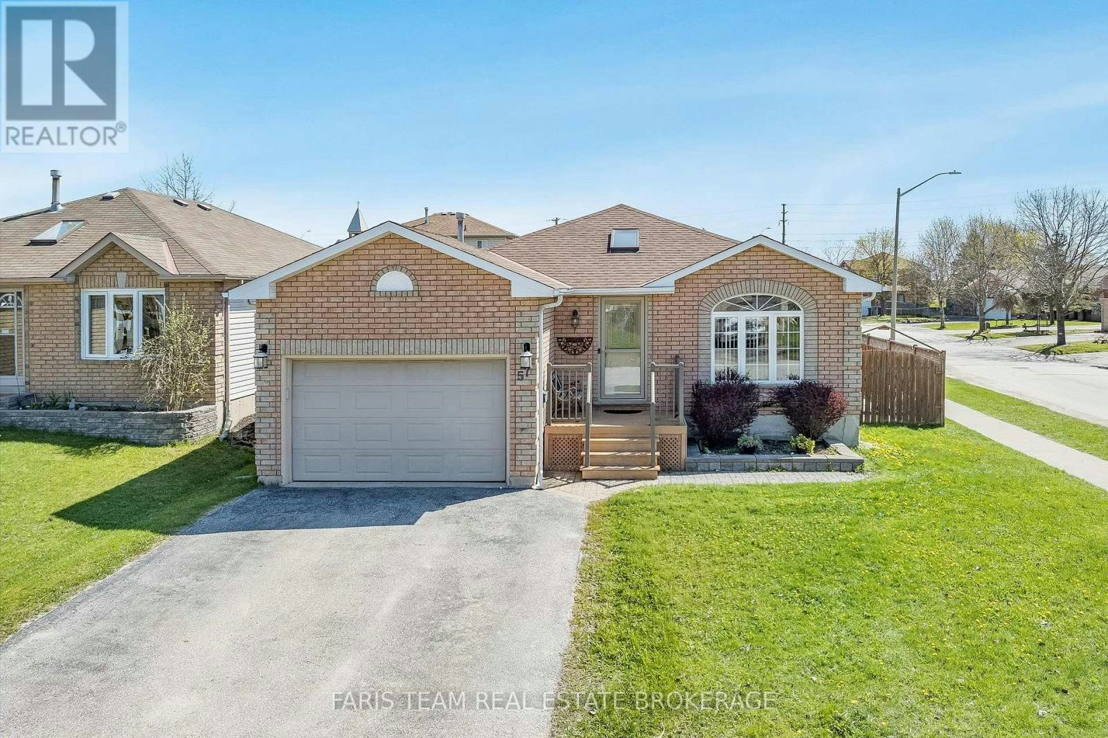 57 Wessenger Drive, Barrie, ON, L4N 8P8