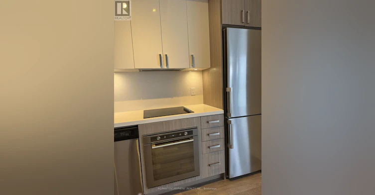 A429-5230 Dundas Street, Burlington, ON, L7L 0J5 - 12