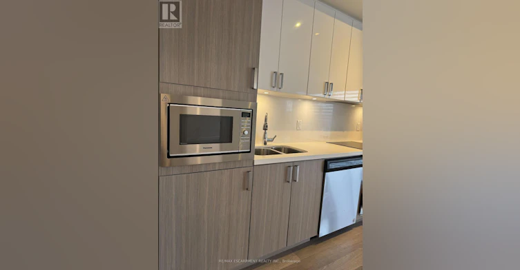 A429-5230 Dundas Street, Burlington, ON, L7L 0J5 - 11
