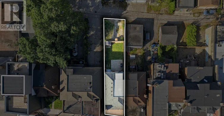 MAIN & BASEMENT-2279 Dundas Street W, Toronto, ON, M6R 1X6 - 2