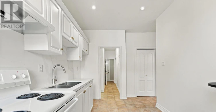 MAIN & BASEMENT-2279 Dundas Street W, Toronto, ON, M6R 1X6 - 15