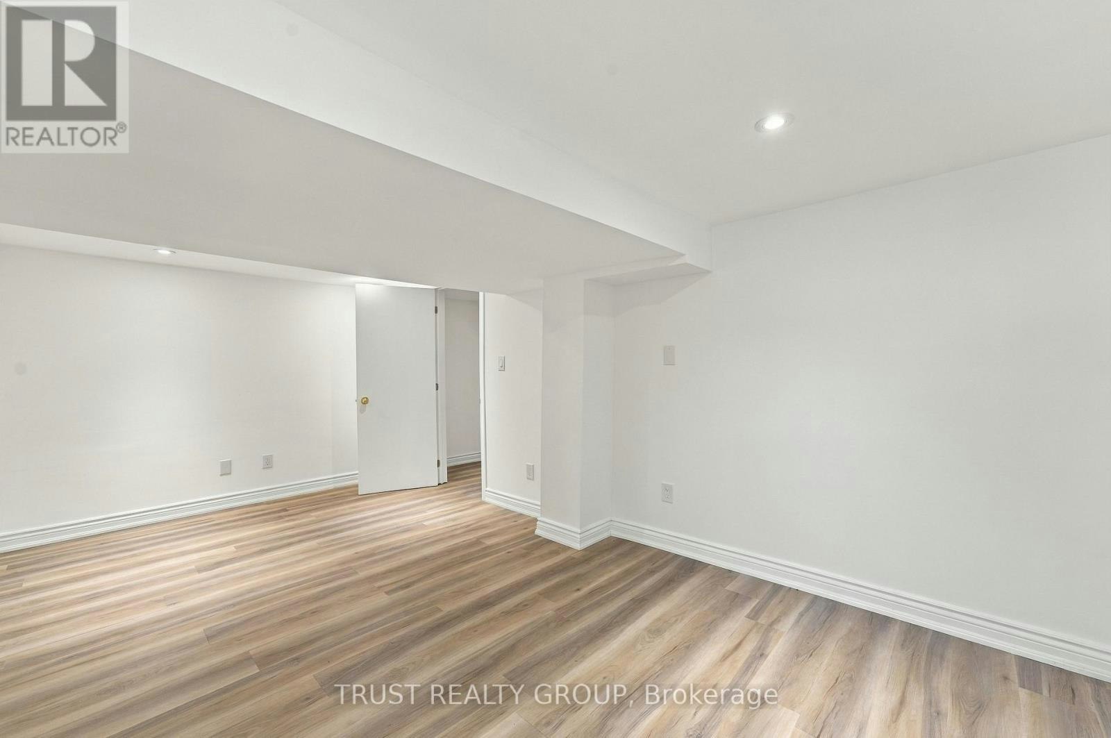 MAIN & BASEMENT-2279 Dundas Street W, Toronto, ON, M6R 1X6 - 21