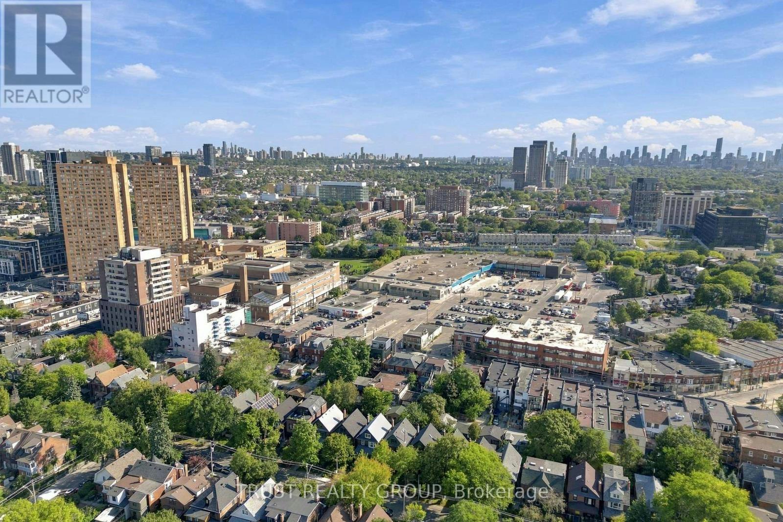 MAIN & BASEMENT-2279 Dundas Street W, Toronto, ON, M6R 1X6 - 27