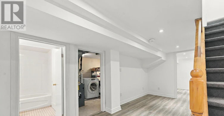 MAIN & BASEMENT-2279 Dundas Street W, Toronto, ON, M6R 1X6 - 18