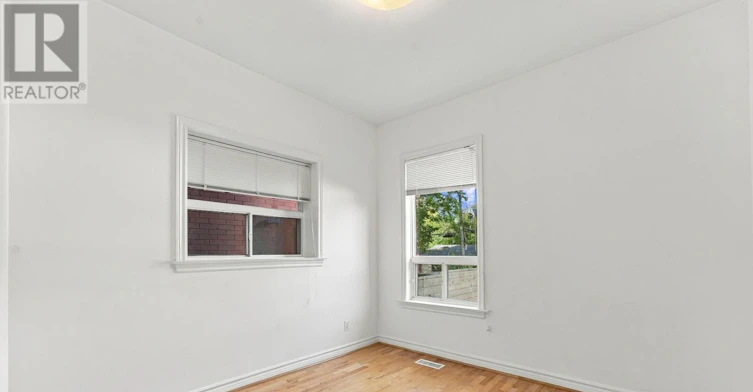 MAIN & BASEMENT-2279 Dundas Street W, Toronto, ON, M6R 1X6 - 17