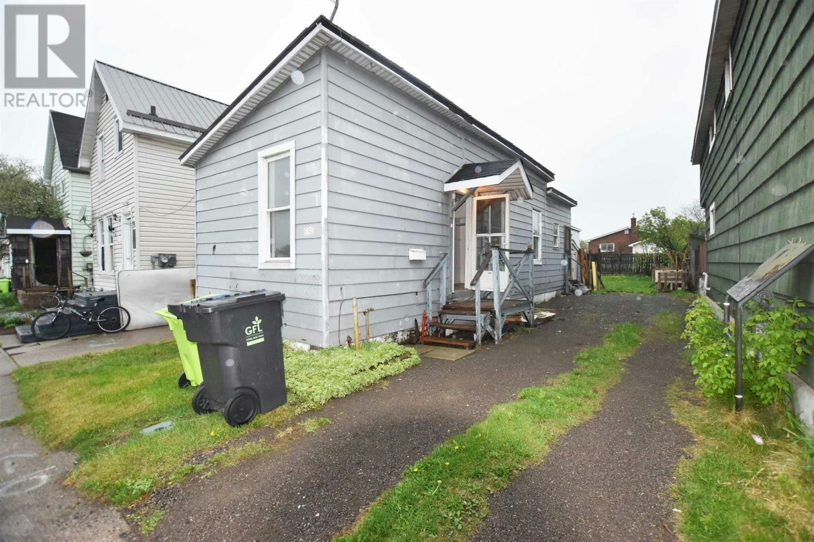646 Portage Lane, Sault Ste. Marie, ON, P6A 1K5