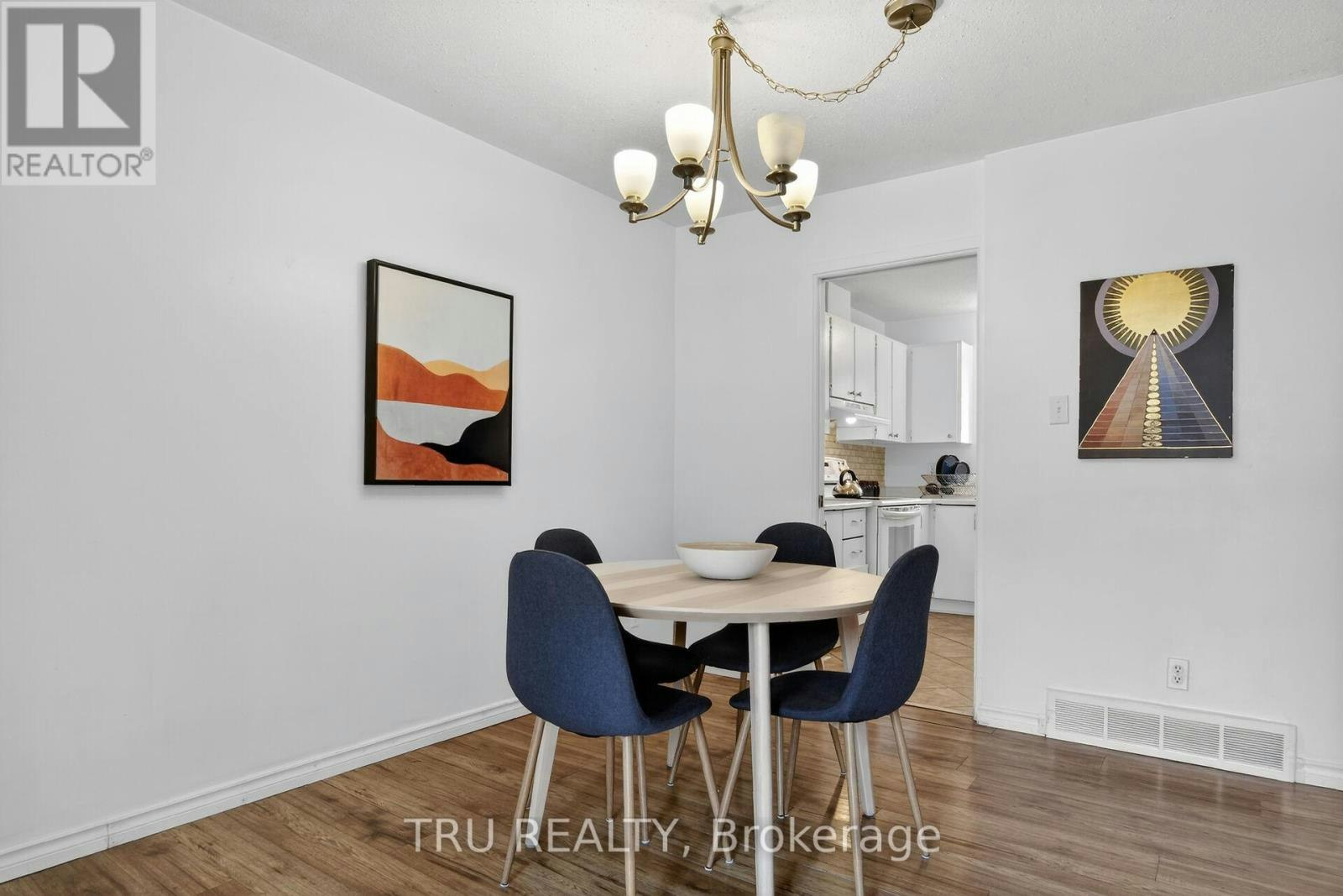 16-164 Barrow Crescent, Ottawa, ON, K2L 2J1 - 8