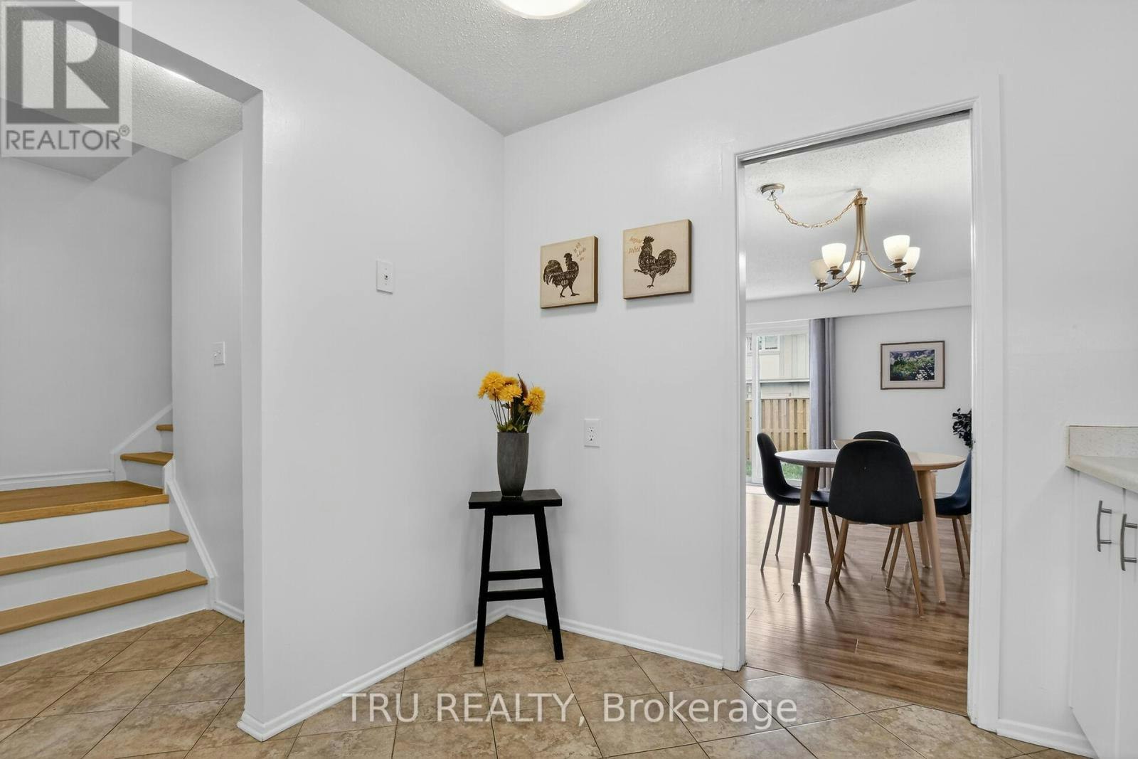 16-164 Barrow Crescent, Ottawa, ON, K2L 2J1 - 7