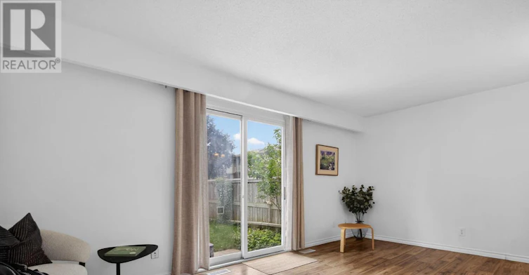 16-164 Barrow Crescent, Ottawa, ON, K2L 2J1 - 14