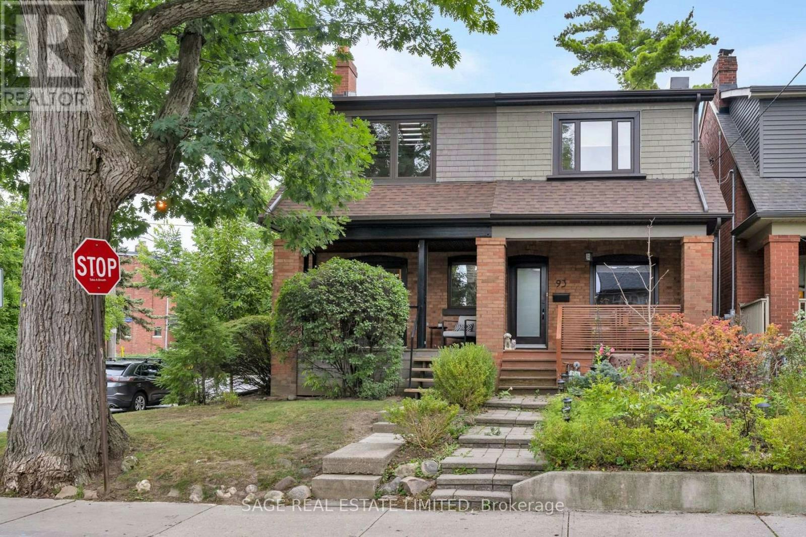 91 Maplewood Avenue, Toronto, ON, M6C 1J4