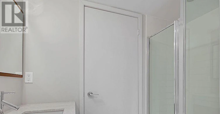 420-21 Nelson Street, Toronto, ON, M5V 1T8 - 22