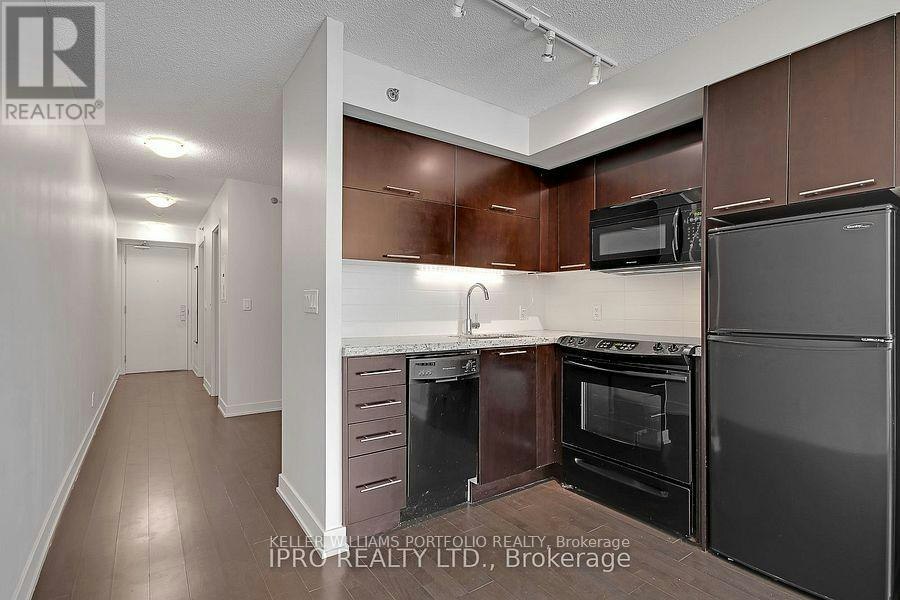 420-21 Nelson Street, Toronto, ON, M5V 1T8 - 10