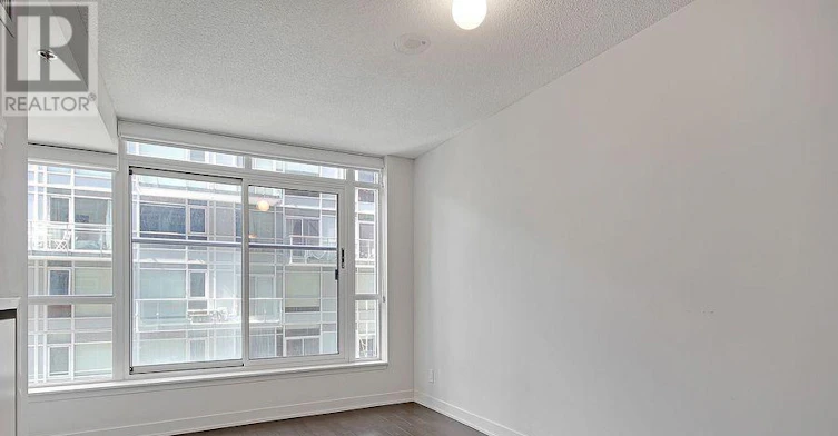 420-21 Nelson Street, Toronto, ON, M5V 1T8 - 17