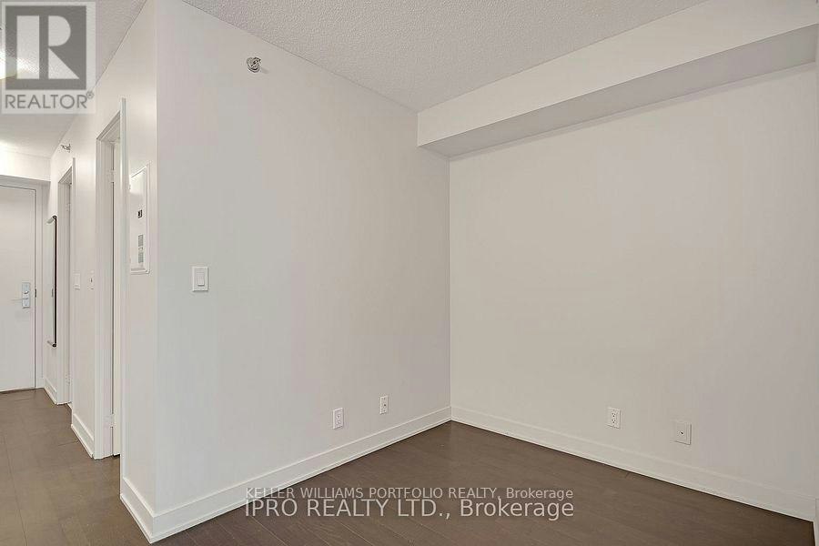 420-21 Nelson Street, Toronto, ON, M5V 1T8 - 20