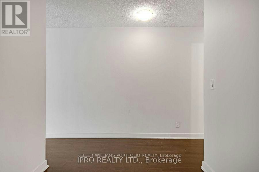420-21 Nelson Street, Toronto, ON, M5V 1T8 - 16