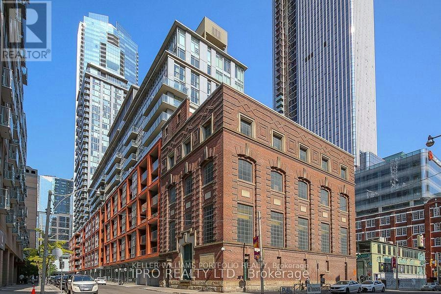 420-21 Nelson Street, Toronto, ON, M5V 1T8 - 2