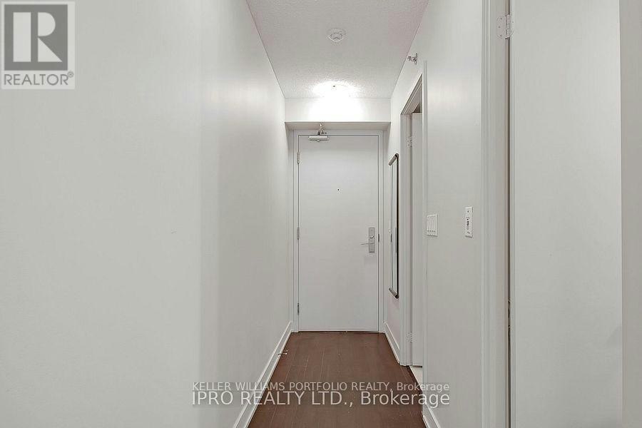 420-21 Nelson Street, Toronto, ON, M5V 1T8 - 7