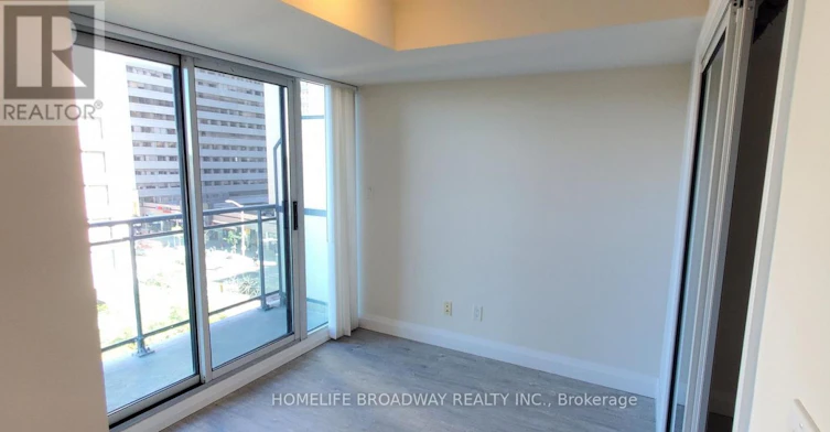 905-300 Bloor Street E, Toronto, ON, M4W 3Y2 - 10
