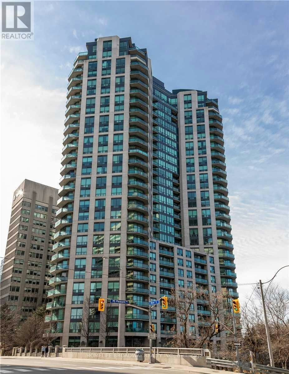 905-300 Bloor Street E, Toronto, ON, M4W 3Y2