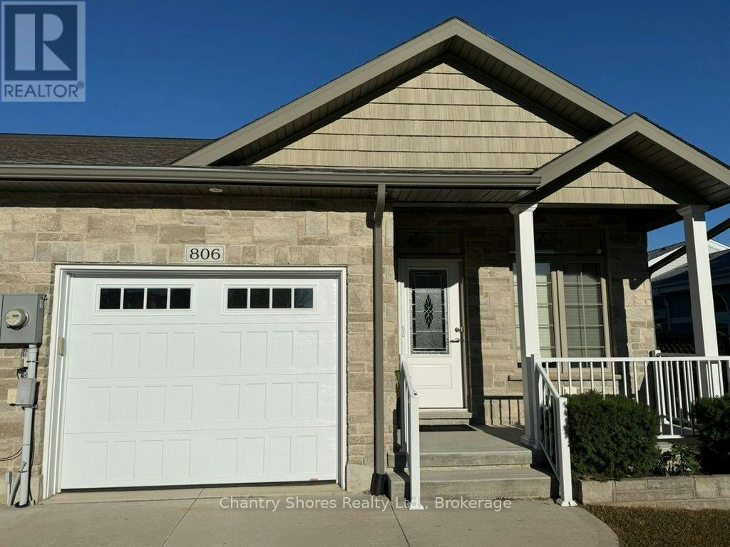 806 Arlington Street, Saugeen Shores, ON, N0H 2C4