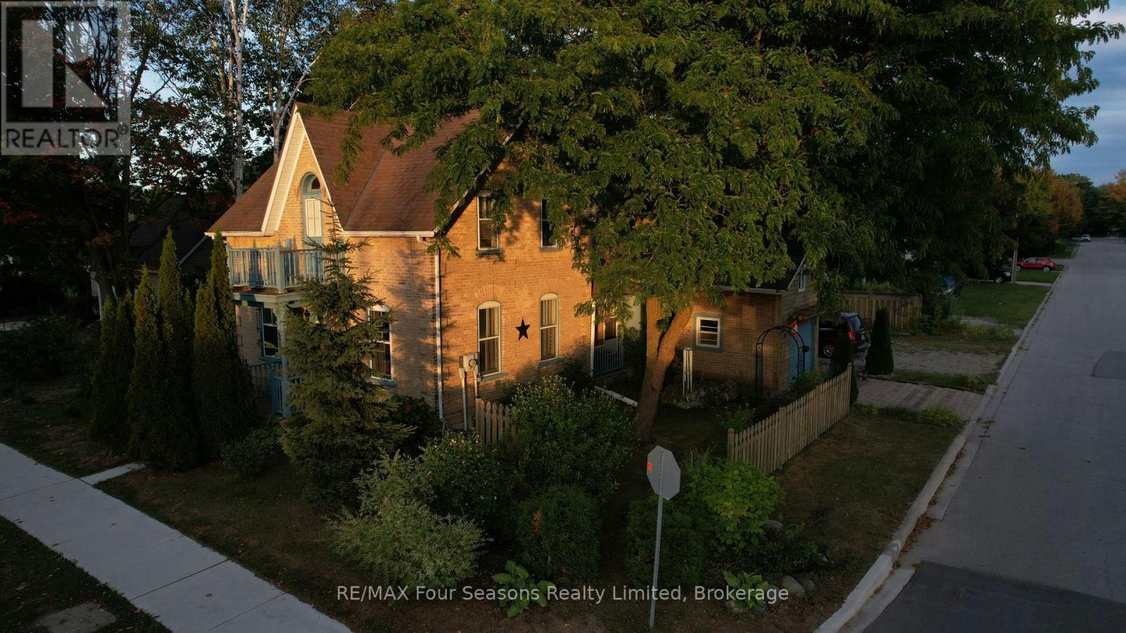 573 Bricker Street, Saugeen Shores, ON, N0H 2C4