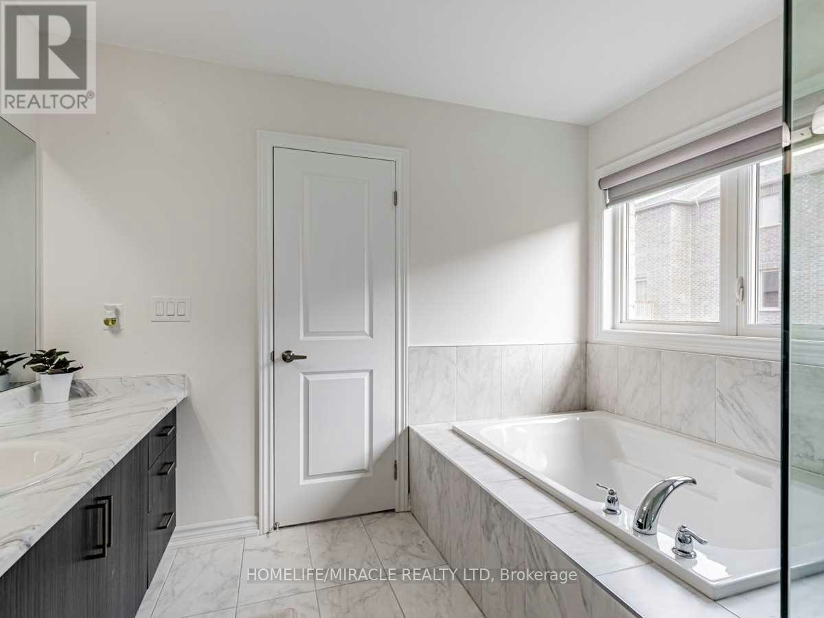 1957 Don White Court, Oshawa, ON, L1K 1A1 - 20