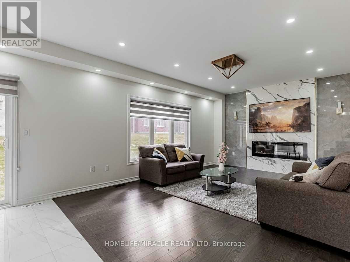 1957 Don White Court, Oshawa, ON, L1K 1A1 - 13