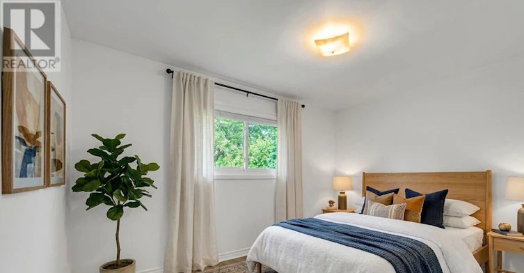 MAIN-117 Cabot Street, Oshawa, ON, L1J 5R8 - 14