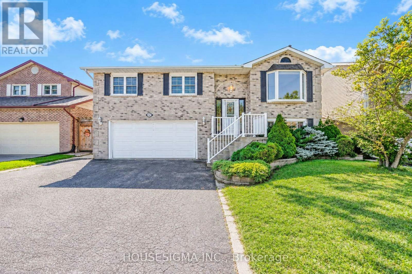 42 Cherry Blossom Crescent, Clarington, ON, L1E 1G7